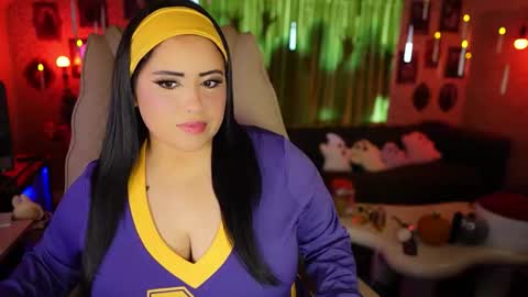 Vivi online show from 10.18.25