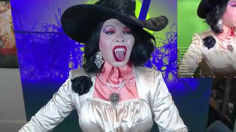 Snapshot of vivianfrost chatting on 10.05.25 VivianFrosty online show from 10.05.25