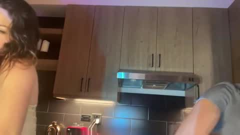 Vivian online show from 01.08.26