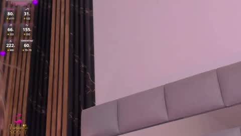 Snapshot of vivianne_scott chatting on 05.05.26 Vivi online show from 05.05.26