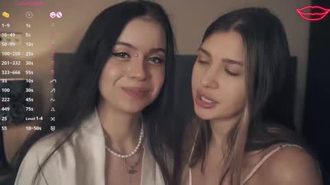 Nelly and Mari online show from 02.12.25