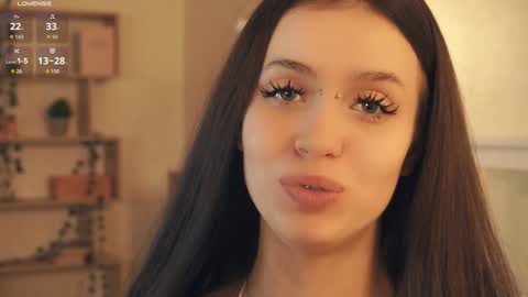 Nelly and Mari online show from 10.06.25