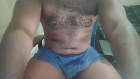 Snapshot of vividerblock45 chatting on 11.12.25 youngbbc538 online show from 11.12.25