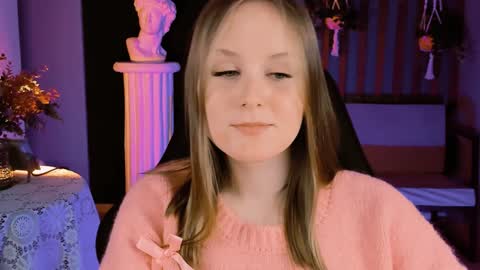 Vivien online show from 01.24.25