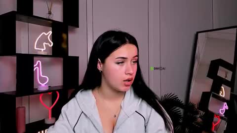 vivy_star online show from 10.24.25