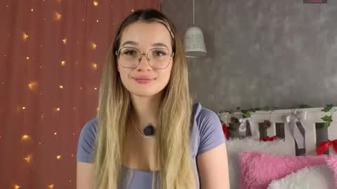 Snapshot of vivyboo111 chatting on 01.05.26 vivyboo111 online show from 01.05.26