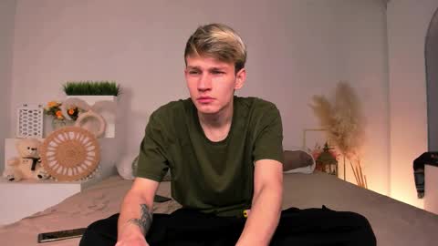 Snapshot of volan_starts chatting on 02.15.26 Dan online show from 02.15.26