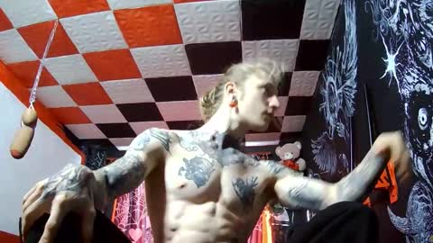 Snapshot of voldan_elf chatting on 01.17.26 Elf online show from 01.17.26