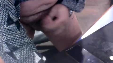 Snapshot of volpi72 chatting on 12.17.25 volpi72 online show from 12.17.25