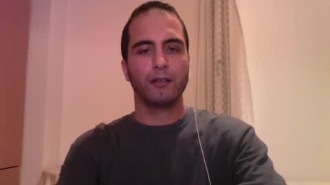 Snapshot of volve5 chatting on 12.05.24 volve5 online show from 12.05.24