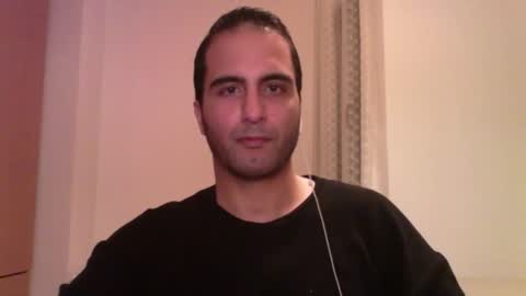 Snapshot of volve5 chatting on 02.17.25 volve5 online show from 02.17.25