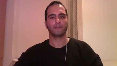 Snapshot of volve5 chatting on 02.25.25 volve5 online show from 02.25.25