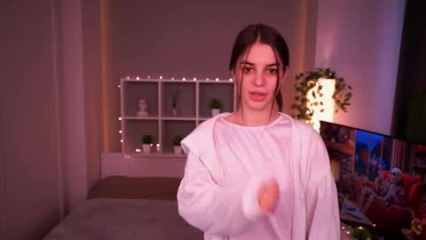 Sofia online show from 11.08.25