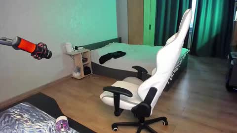 Snapshot of vova_belkin_ chatting on 10.29.25 vova online show from 10.29.25