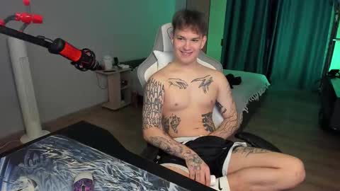 Snapshot of vova_belkin_ chatting on 11.27.25 vova online show from 11.27.25