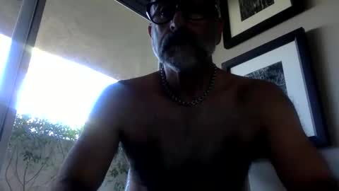 Snapshot of vpc chatting on 02.21.25 Enjoy guys of all ages if you are not on cam please dont ask for requests if i dont respond dont think im ignoring you i online show from 02.21.25