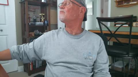 Vueuorme online show from 02.17.25