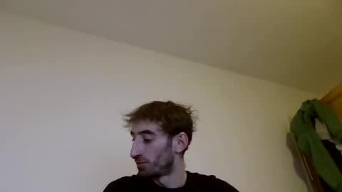 Snapshot of vwelad6969 chatting on 12.31.24 hung boy online show from 12.31.24
