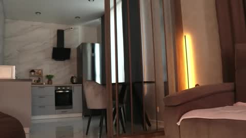 Snapshot of w1xll chatting on 03.16.26 Nana online show from 03.16.26