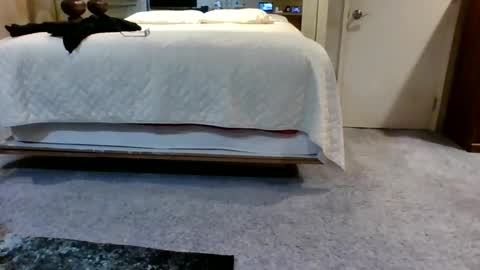 Snapshot of w3llbit chatting on 02.15.25 w3llbit online show from 02.15.25