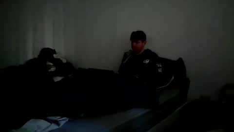 Snapshot of w919 chatting on 12.20.25 V online show from 12.20.25