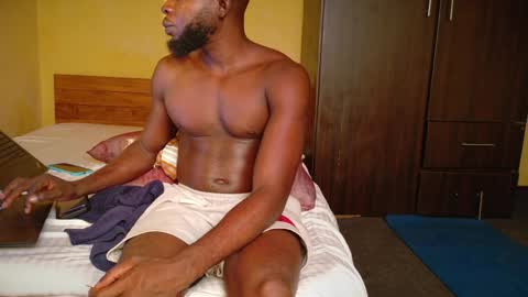 Snapshot of wakanda_mamba chatting on 04.18.26 Wakanda Mamba online show from 04.18.26
