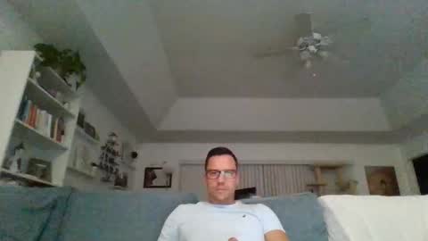 Snapshot of wakandalive chatting on 11.16.25 wakandalive online show from 11.16.25