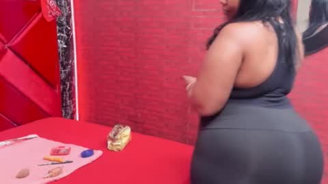 waleska   online show from 11.20.25