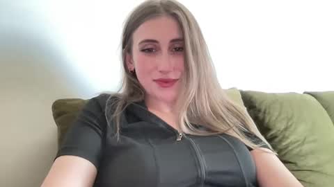 walkiria19 online show from 05.23.26