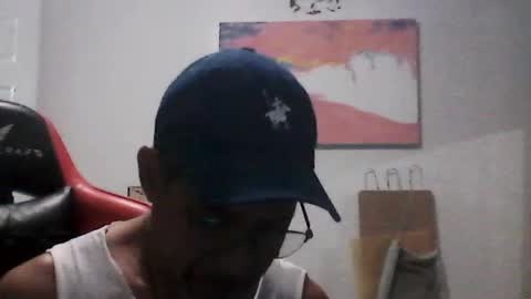 Snapshot of walo_77 chatting on 06.22.26 walo_77 online show from 06.22.26