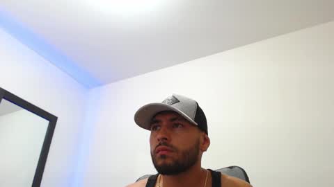 Snapshot of walter_brownn01 chatting on 01.20.25 WALTER BROWN online show from 01.20.25