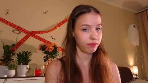 Snapshot of wanda_robinson chatting on 11.01.25 Wendy. Hello Honeys Ill see you 2nd 5th 7th this week love you3 online show from 11.01.25