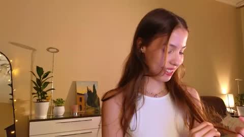 Snapshot of wanda_robinson chatting on 11.29.25 Wendy. Hello Honeys Ill see you 2nd 5th 7th this week love you3 online show from 11.29.25