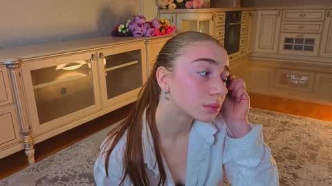 hello guys im Lilian online show from 10.25.25