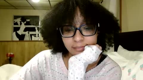 Snapshot of wanderlustgaal chatting on 02.20.26 wanderlustgaal online show from 02.20.26