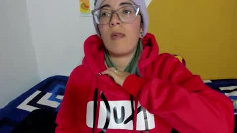 Waningrose  Lu online show from 11.25.25