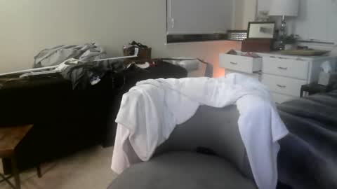 wantmymantofukme online show from 10.25.25