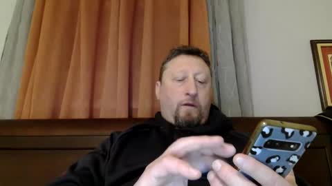 Snapshot of wantstoperform chatting on 02.01.25 wantstoperform online show from 02.01.25