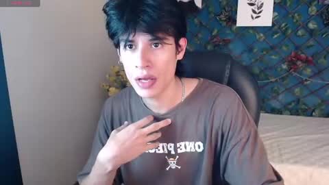 Snapshot of wayath chatting on 07.06.26 Wayath online show from 07.06.26