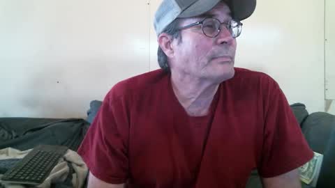 Snapshot of wbfarm chatting on 01.15.26 WB Farm online show from 01.15.26