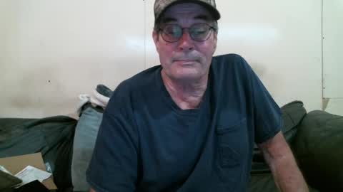 Snapshot of wbfarm chatting on 03.12.26 WB Farm online show from 03.12.26