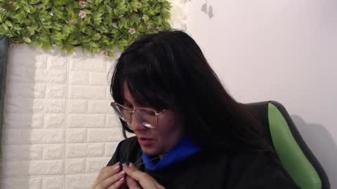 Trixie 3 online show from 03.06.25