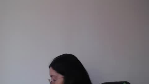 Snapshot of we_n_you chatting on 07.01.26 Trixie 3 online show from 07.01.26