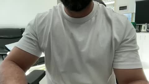 Snapshot of weaponx1 chatting on 10.22.25 Weapon X online show from 10.22.25