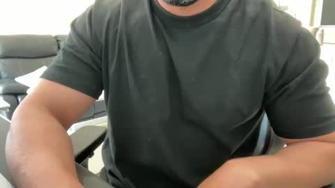 Snapshot of weaponx1 chatting on 10.31.25 Weapon X online show from 10.31.25