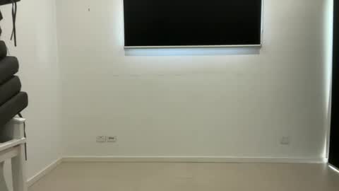 Snapshot of weaponx1 chatting on 11.23.25 Weapon X online show from 11.23.25