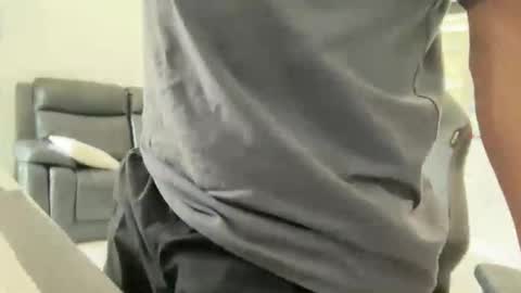 Snapshot of weaponx1 chatting on 11.25.25 Weapon X online show from 11.25.25