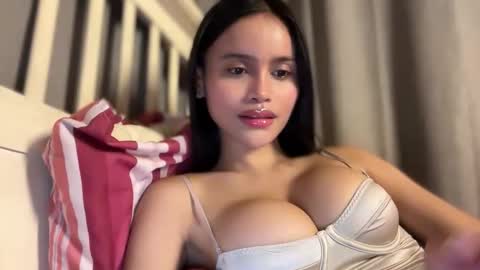 Maggie online show from 02.08.26