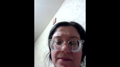 Snapshot of webgirl2 chatting on 03.05.26 Marina online show from 03.05.26
