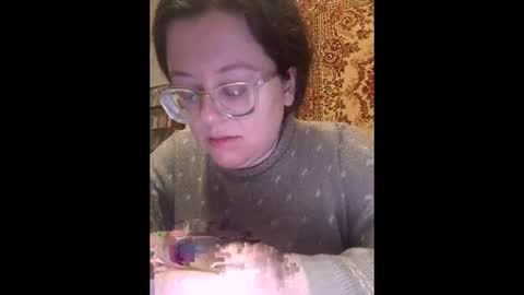 Snapshot of webgirl2 chatting on 03.18.26 Marina online show from 03.18.26